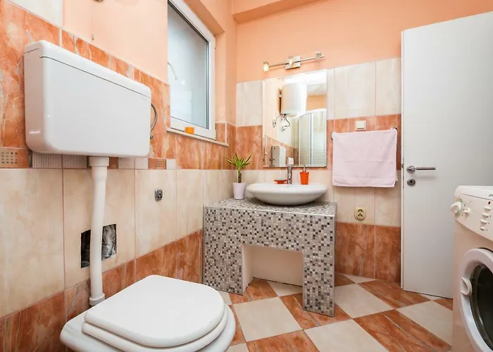 Deluxe New Agneza Near Splitairport Feriehus *